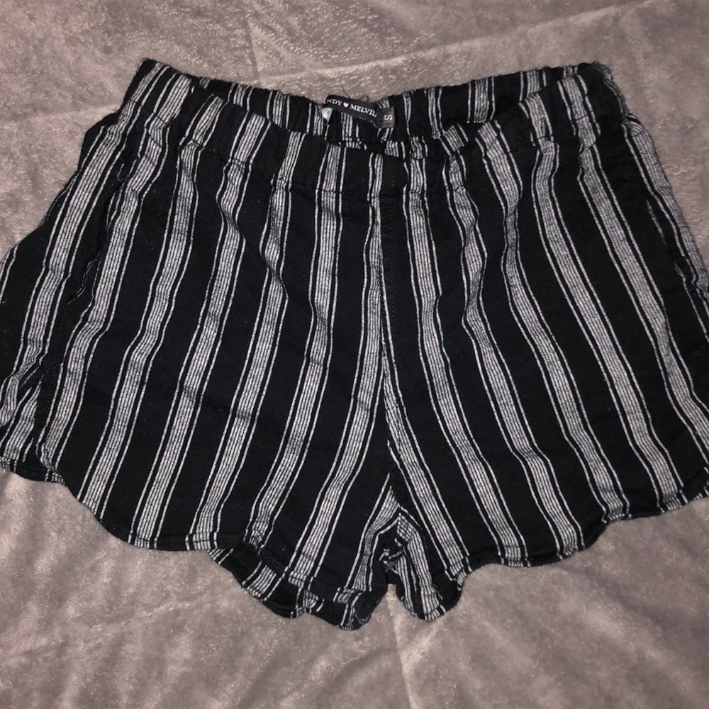Brandy Melville shorts size small